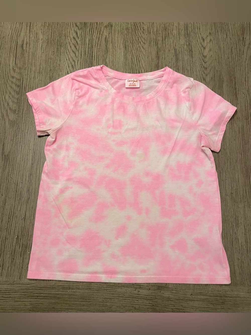 Cat & Jack girl’s tie dye tshirt, XL (14/16).
